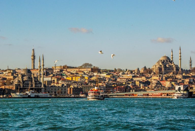 İstanbul Boğazı şehir manzarası - Türkiye haberleri