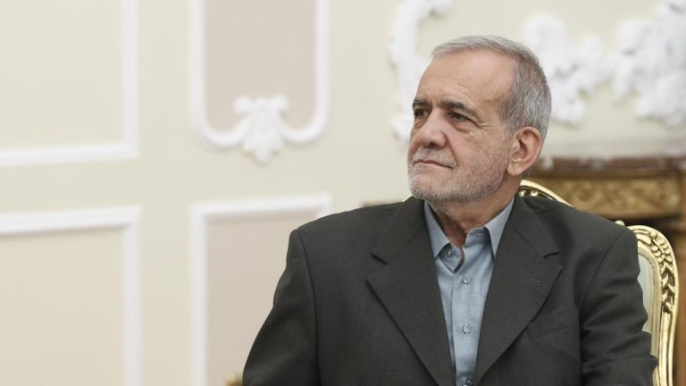 İran Cumhurbaşkanı Pezeşkiyan'ın basın ekibine ABD vizesi verilmedi